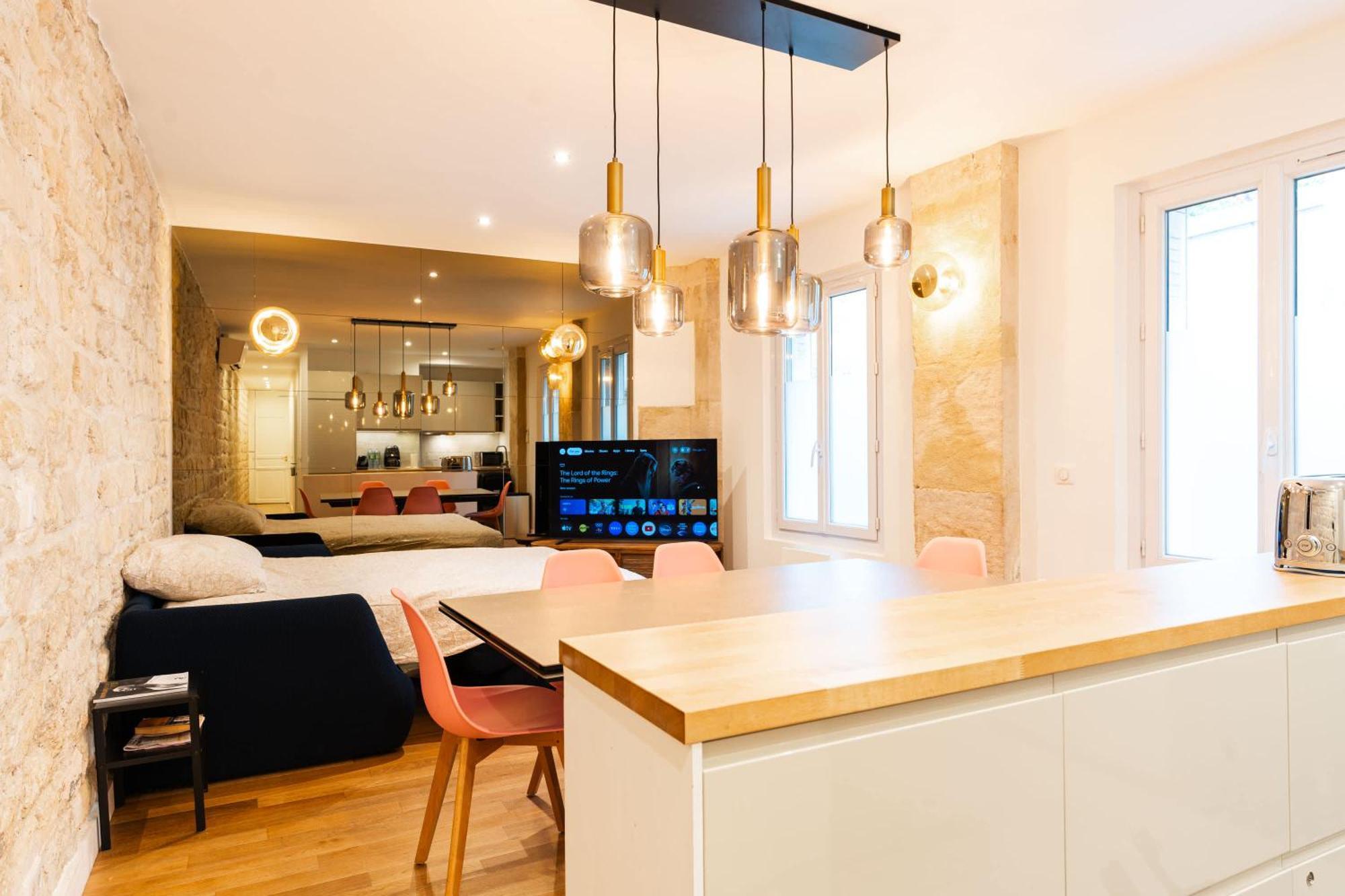 Loft 4 Bedroom Montmartre Pigalle Ac By Lcc Agency Paříž Exteriér fotografie